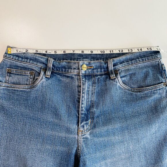 L.L. Bean Jeans 16 Womens Straight Leg Mid-High Rise Jeans 32x27 Jeans Straight - Picture 8 of 11